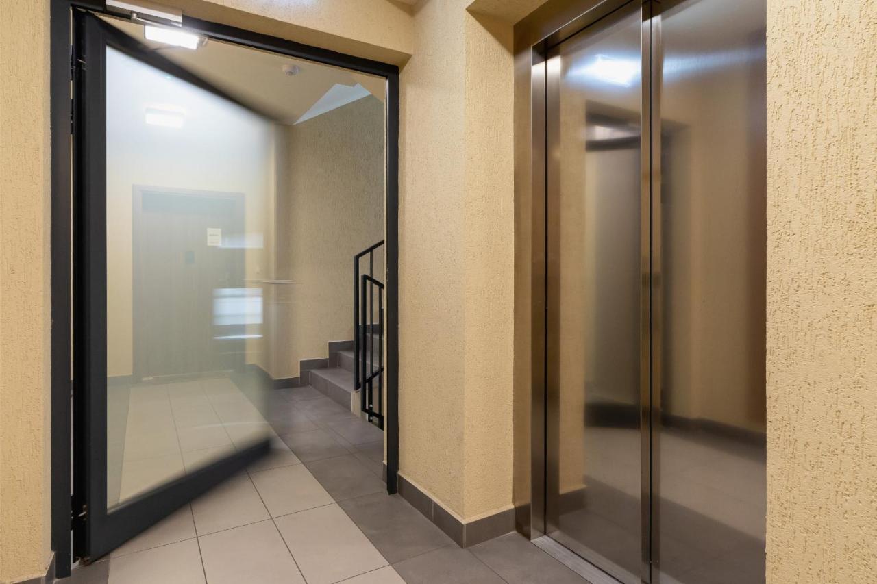 Pet-friendly Slusarska Cracow By Renters Apartment