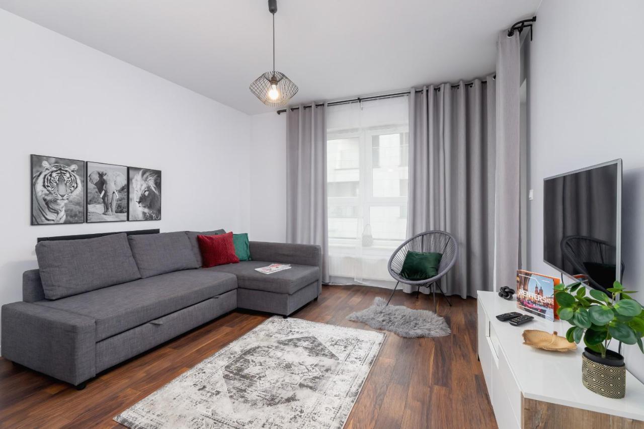 Pet-friendly Slusarska Cracow By Renters Apartment *