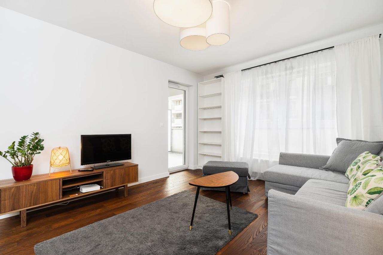 Apartment Pet-friendly Slusarska Cracow By Renters Krakow